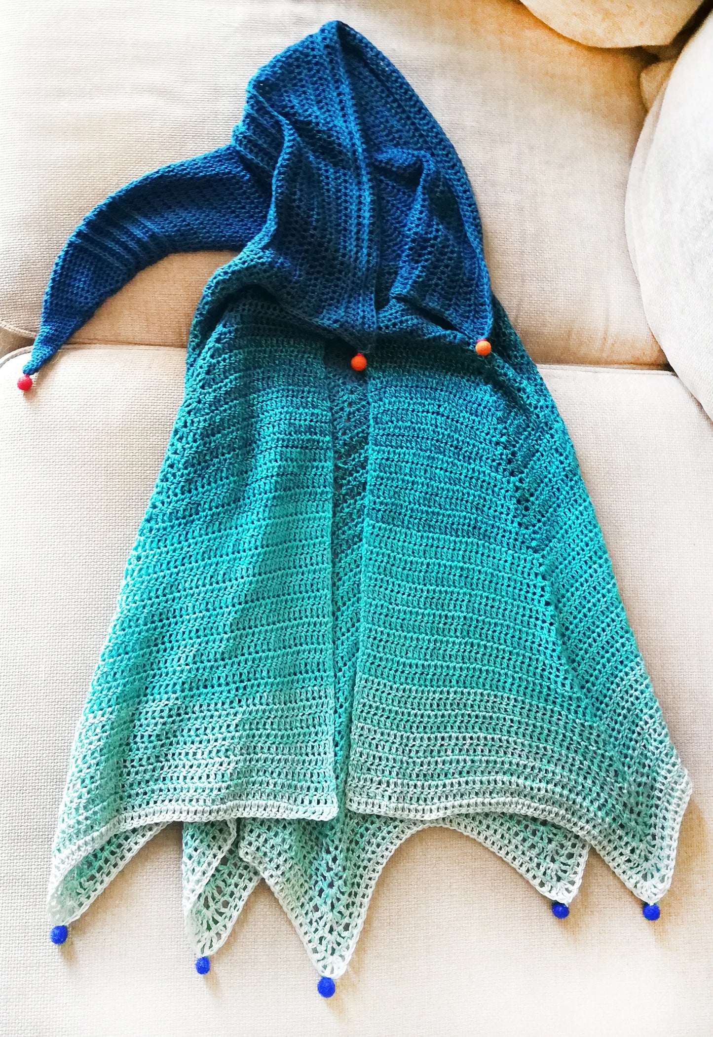 π§ββοΈ Kids Elf Cape β Magical Crochet Fun!