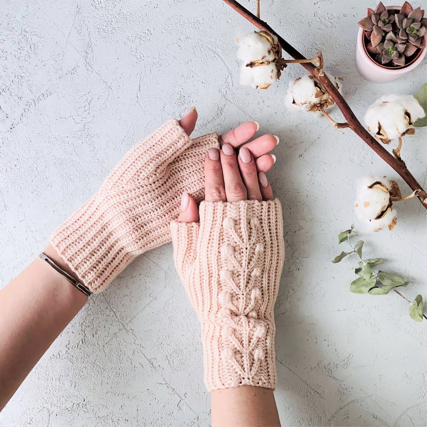 Winter Berry Hat & Mitts Set β Crochet Pattern (PDF)