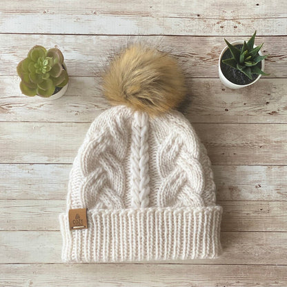 Ammil Beanie – Cable Knit Hat Pattern ❄️🧶