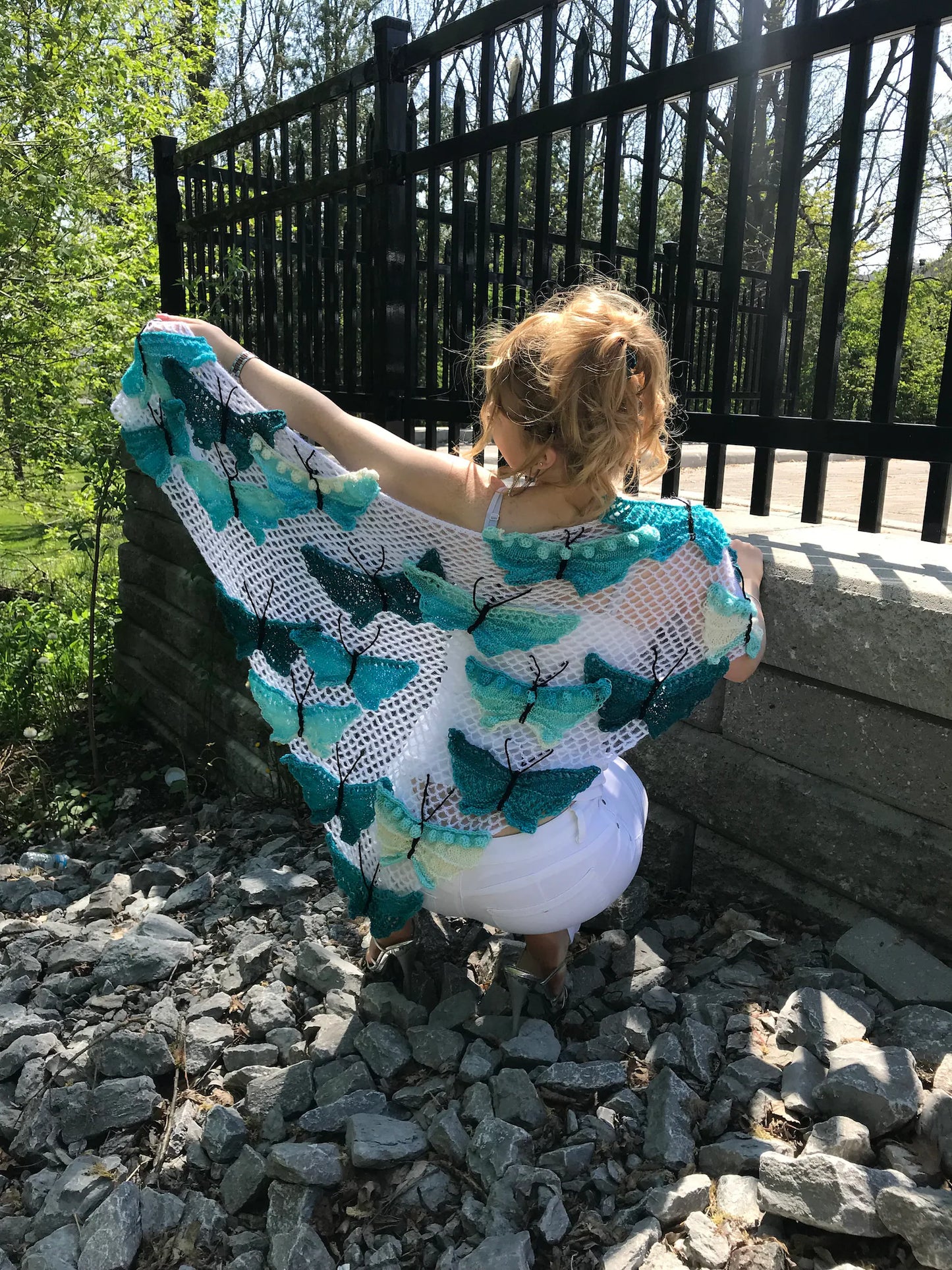 Butterfly Shawl – Elegant Knit & Crochet Pattern (PDF) 🦋🧶