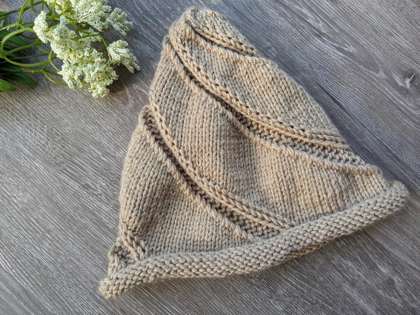 Swirl Witch Hat Knitting Pattern PDF