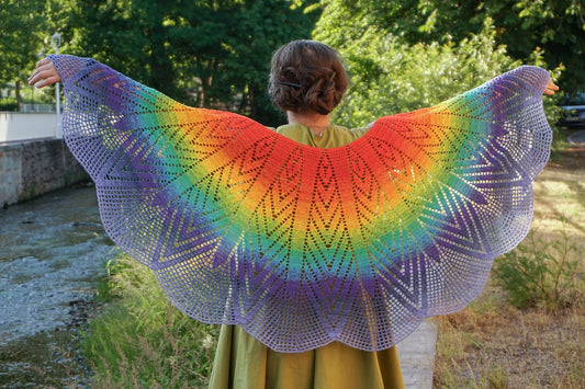 🧚‍♀️ Rainbow Fairy Wings Shawl – Whimsical & Light Crochet Capelet 🌈