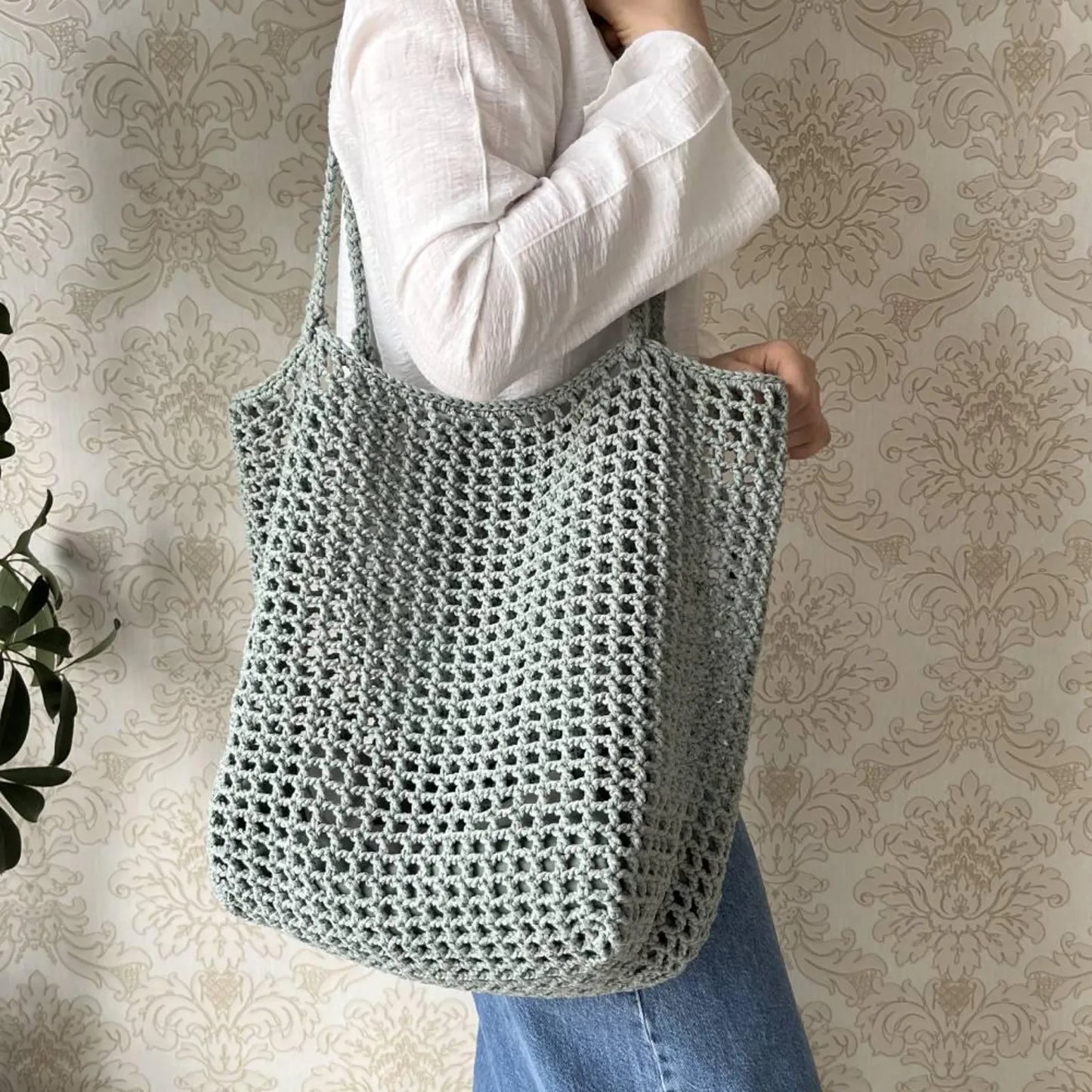 Breezy Mesh Market Tote Crochet Pattern