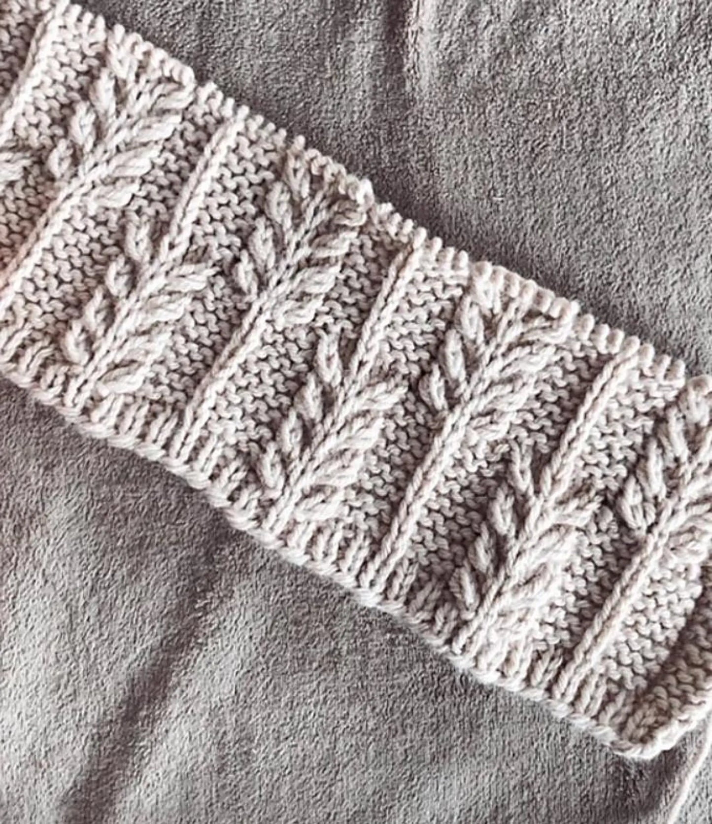 Golden Fields Textured Knit Blanket PDF