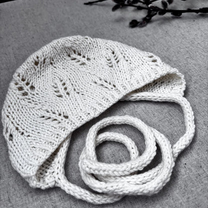 Aveline Baby Bonnet Knitting Pattern PDF