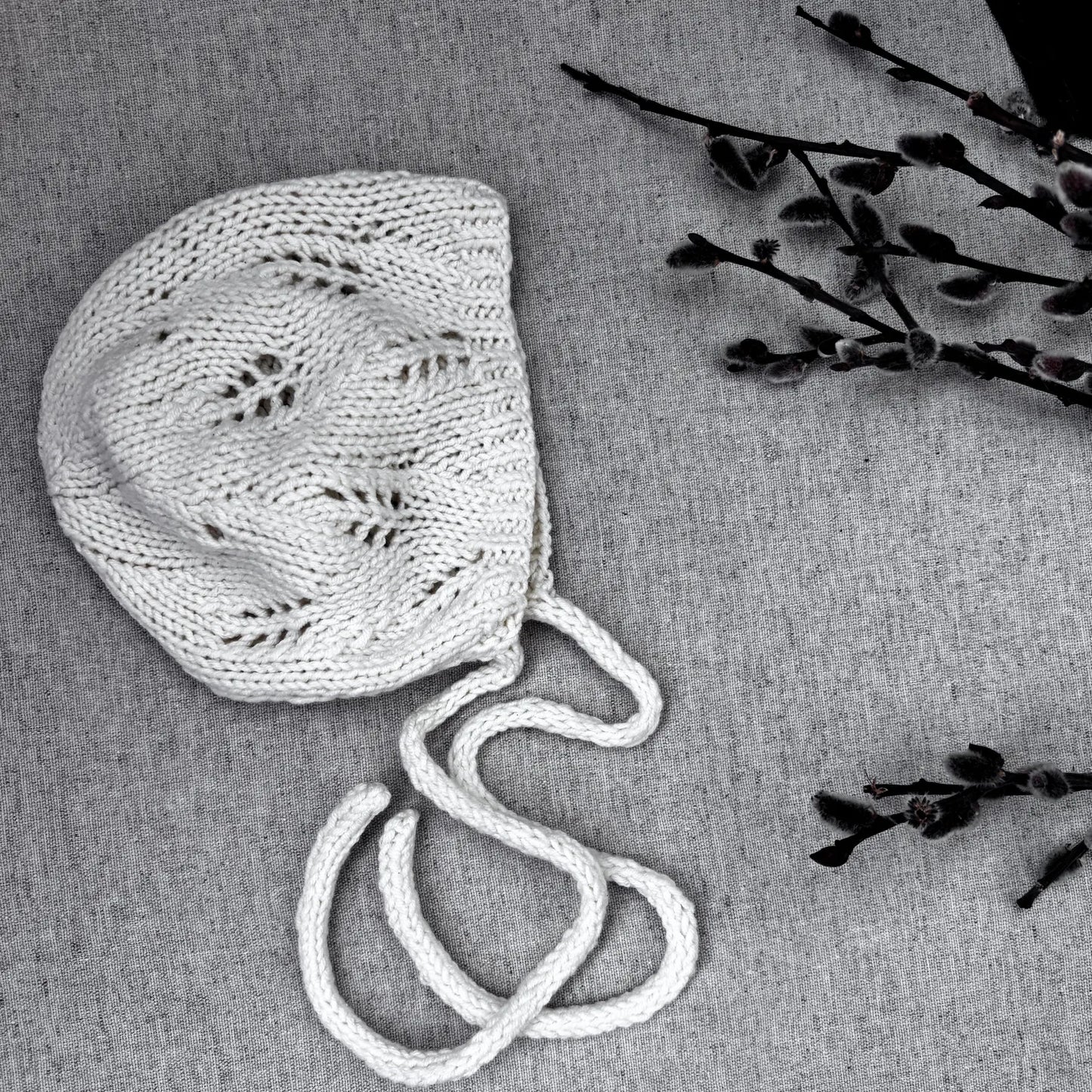 Aveline Baby Bonnet Knitting Pattern PDF