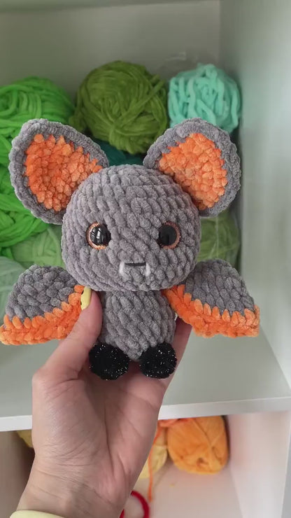 🦇 Betty the Bat Crochet Pattern